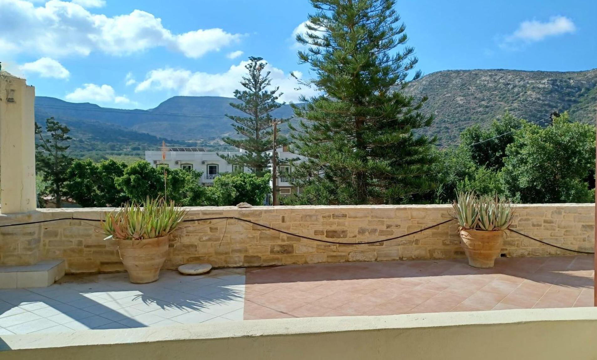 Appartement And Xenophon Matala