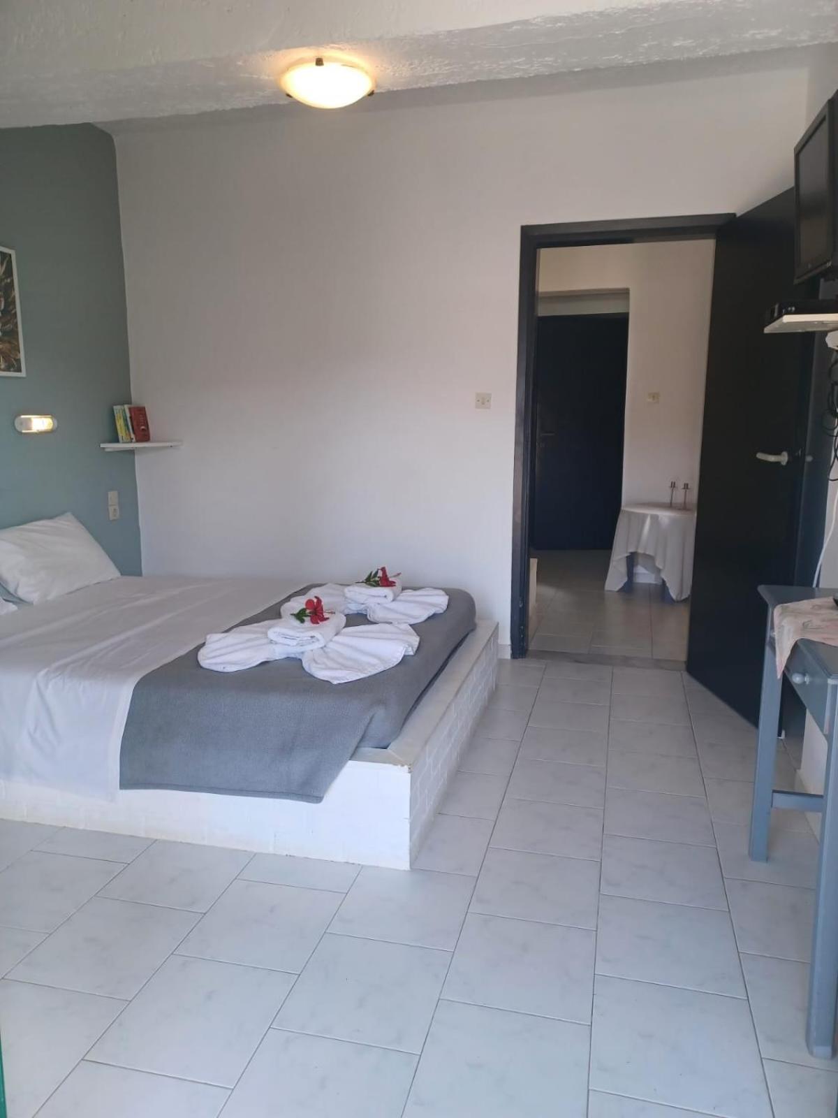 Appartement And Xenophon Matala